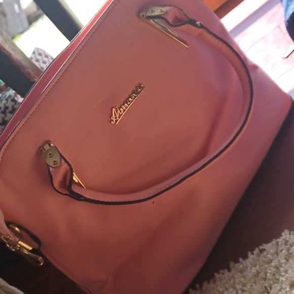 Purse - Picture 1 of 2